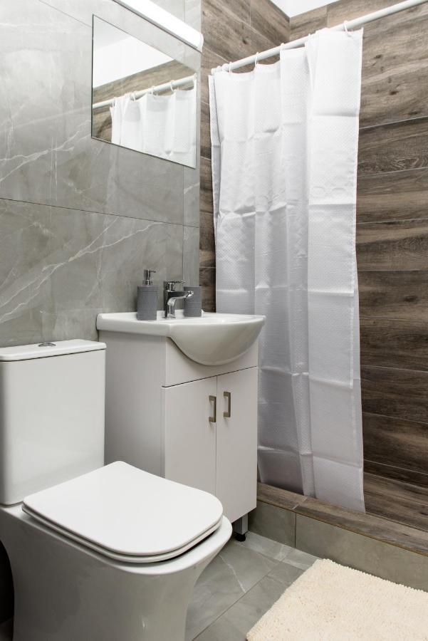 Callisto 3 Bedroom Apartment Larnaca Dış mekan fotoğraf