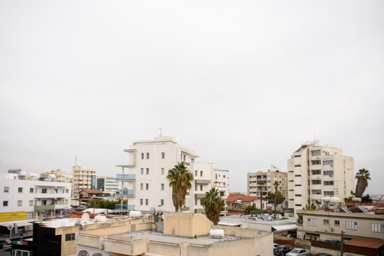 Callisto 3 Bedroom Apartment Larnaca Dış mekan fotoğraf