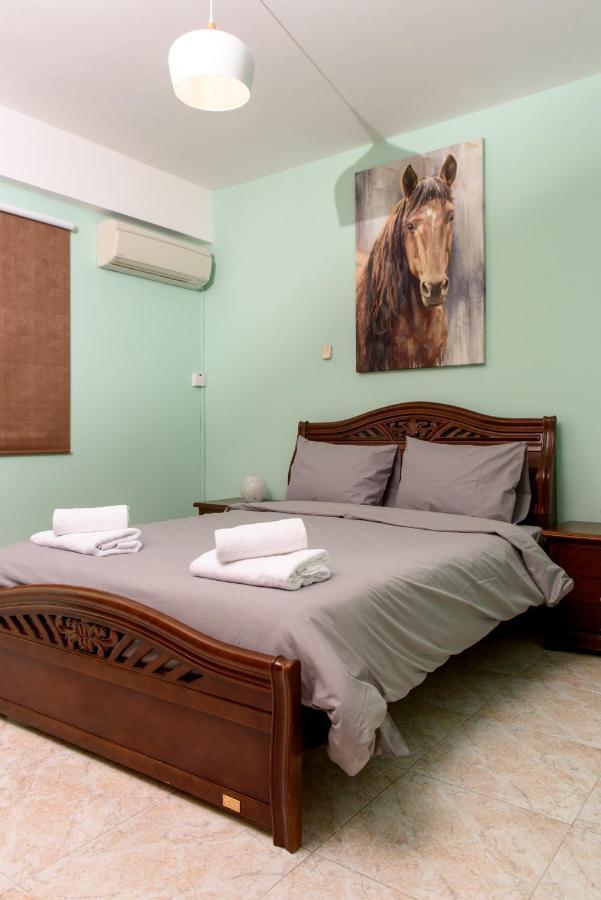 Callisto 3 Bedroom Apartment Larnaca Dış mekan fotoğraf